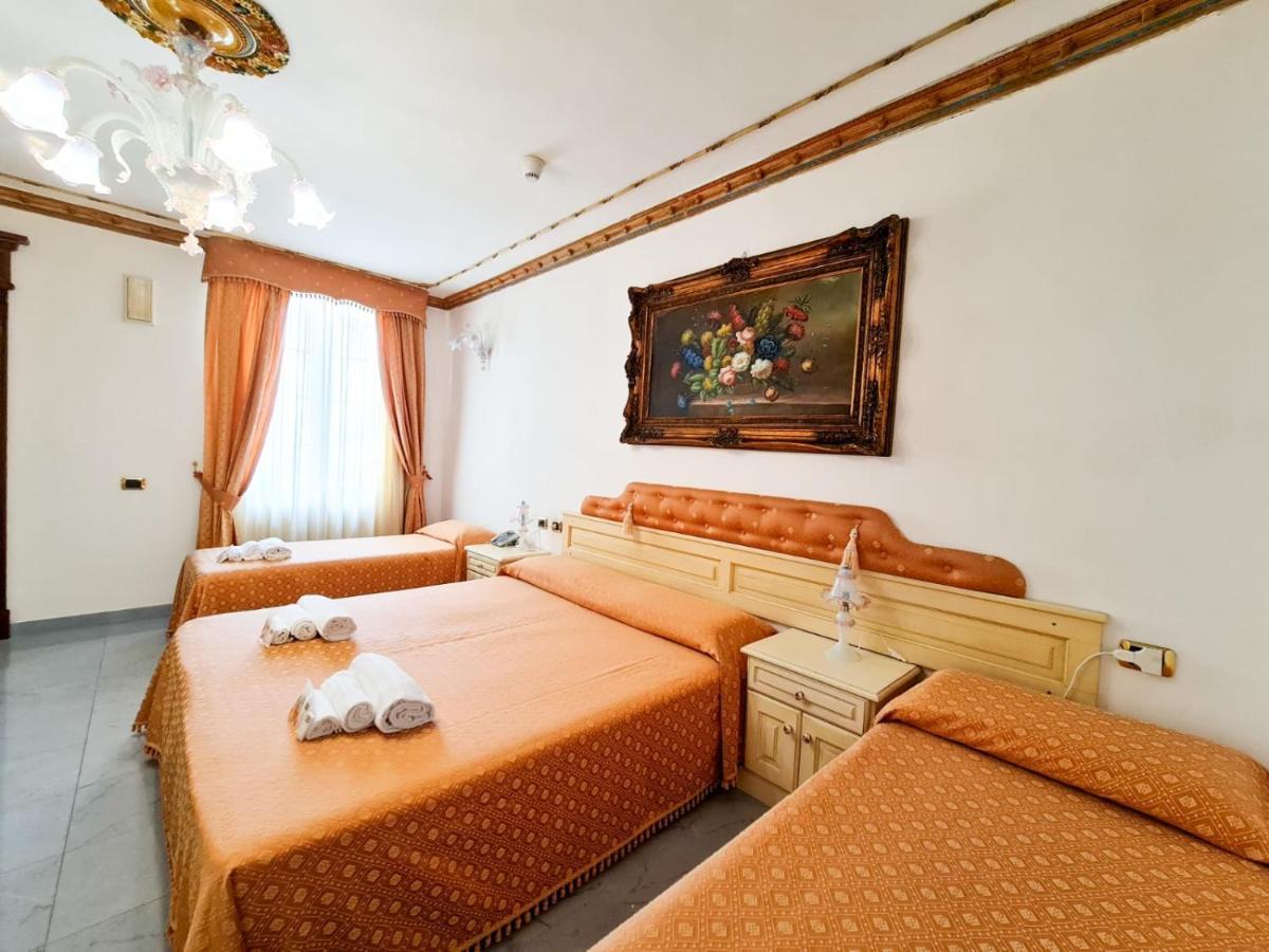 Euro Hotel Иглесиас Экстерьер фото