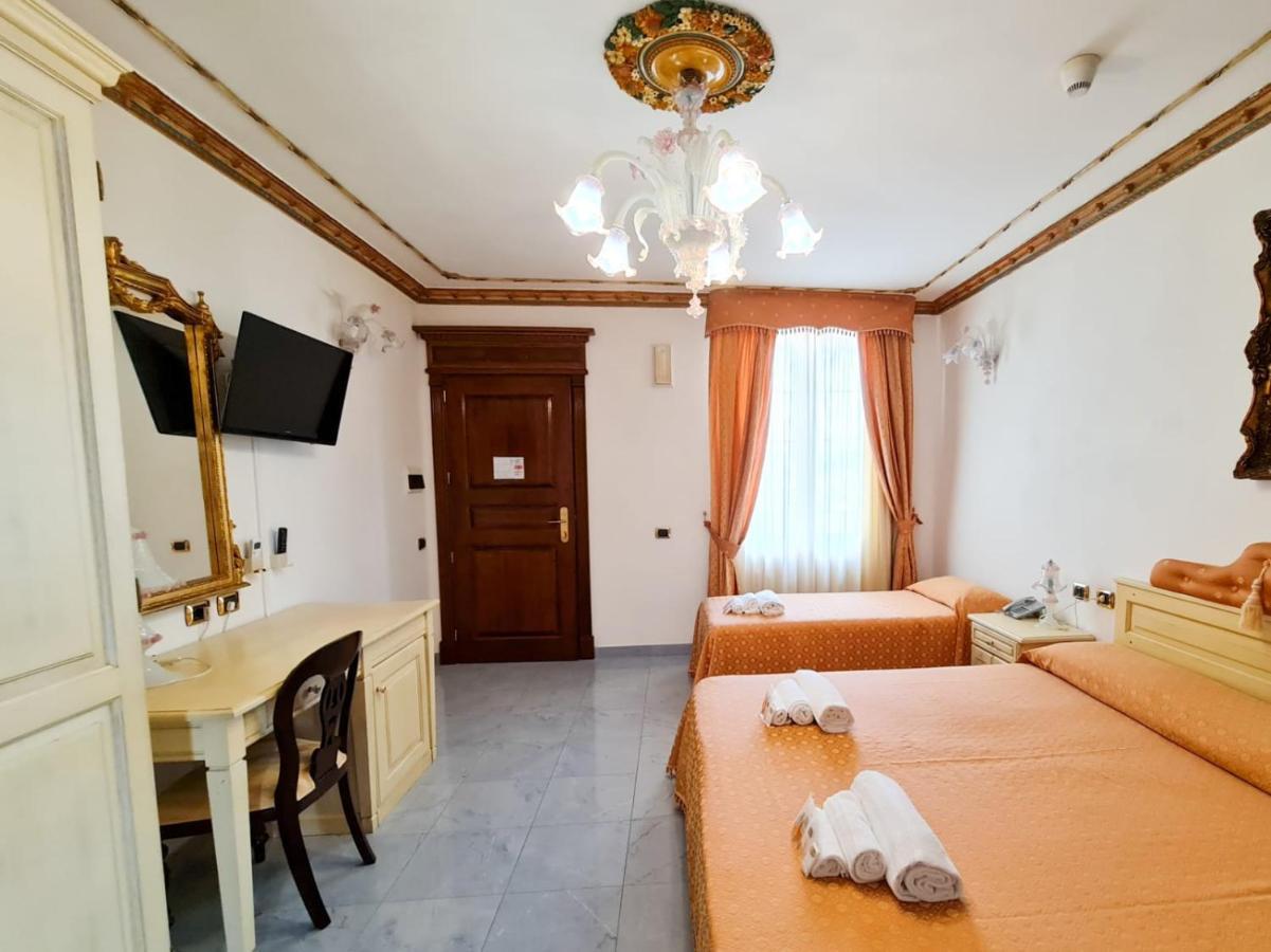Euro Hotel Иглесиас Экстерьер фото