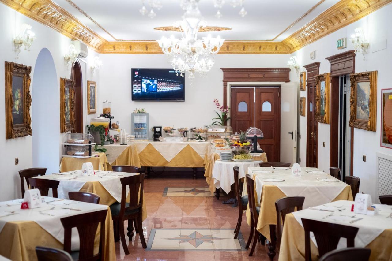 Euro Hotel Иглесиас Экстерьер фото